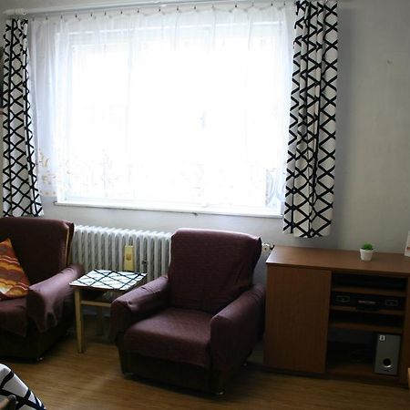 Vejminek U Drahusky Mcely Apartment Exterior photo